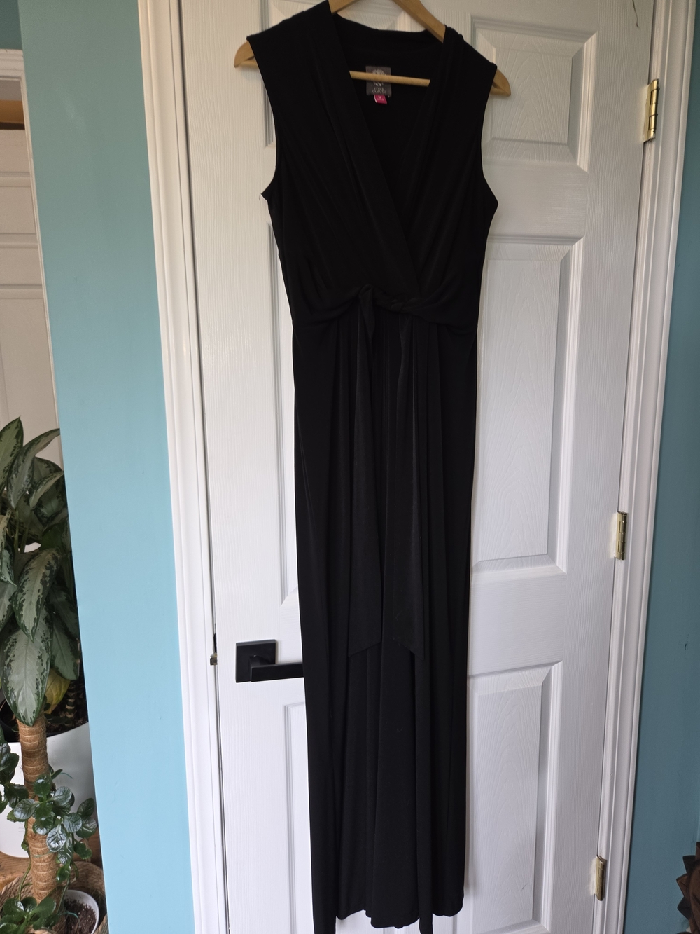 Vince Camuto Black Sleeveless Twist-Front Jumpsuit